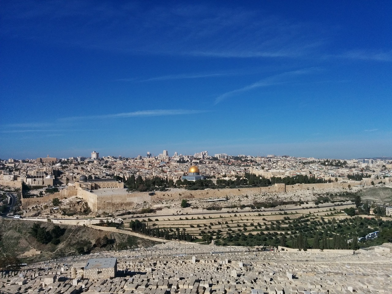 jerusalem the mount of olives the esplanade of the temple free photo