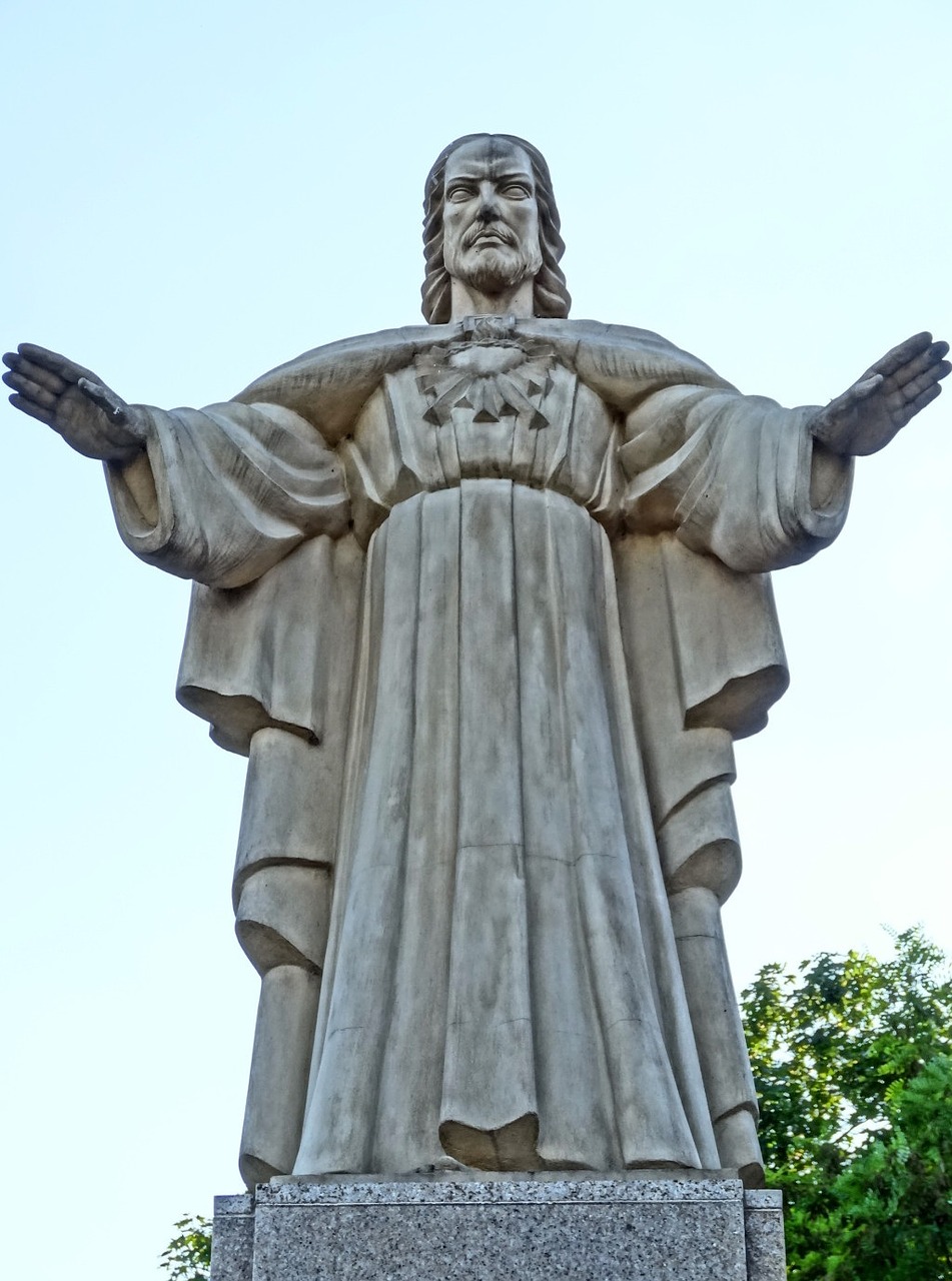 jesus christ monument bydgoszcz free photo