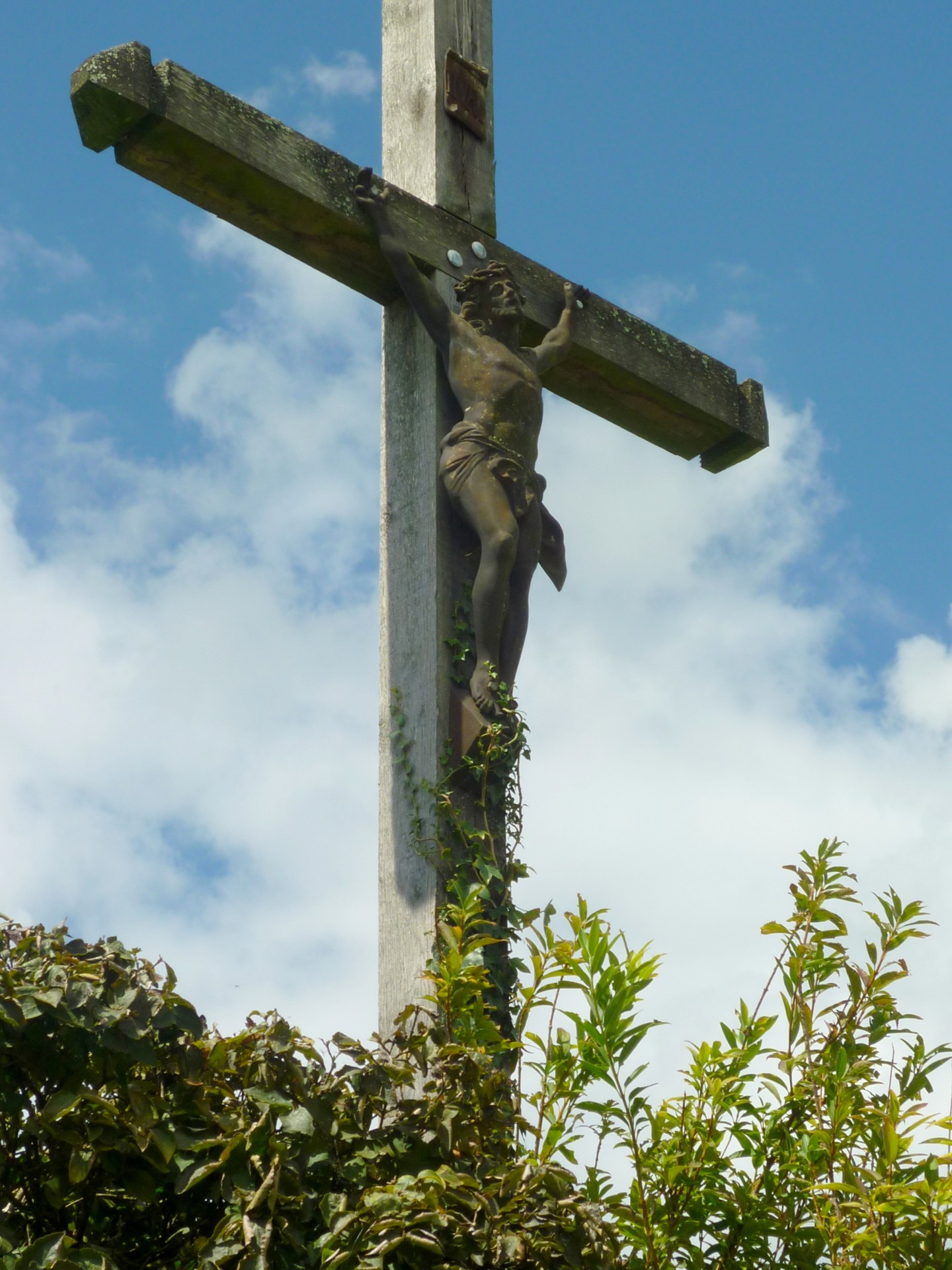 cross crucifix jesus free photo