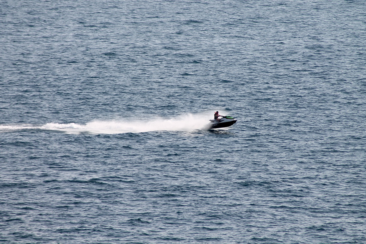 jetski action motorboat free photo