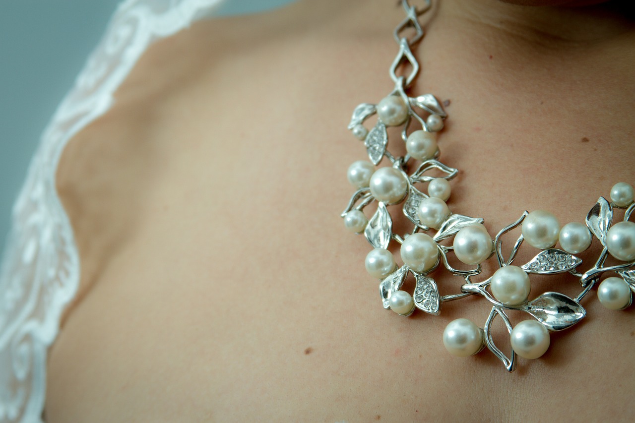 jewel  neck  jewelry free photo