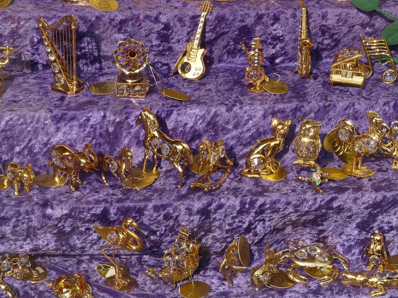 jewellery jewels purple free photo