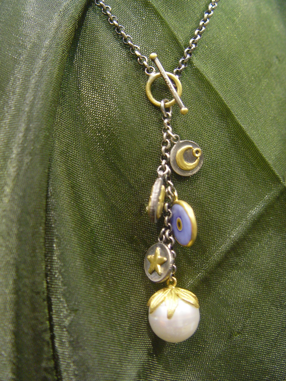 jewelry pearl amulet free photo