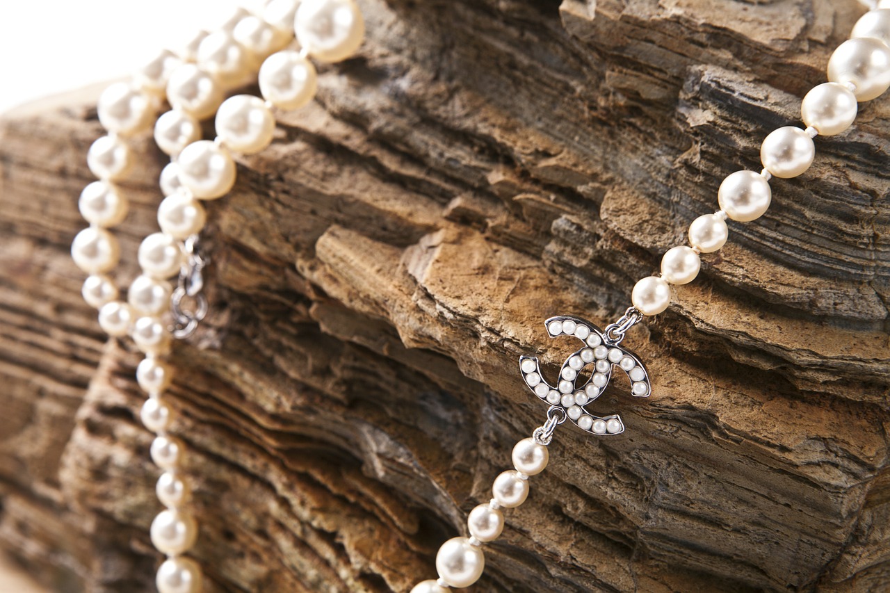 jewelry pearl necklace free photo