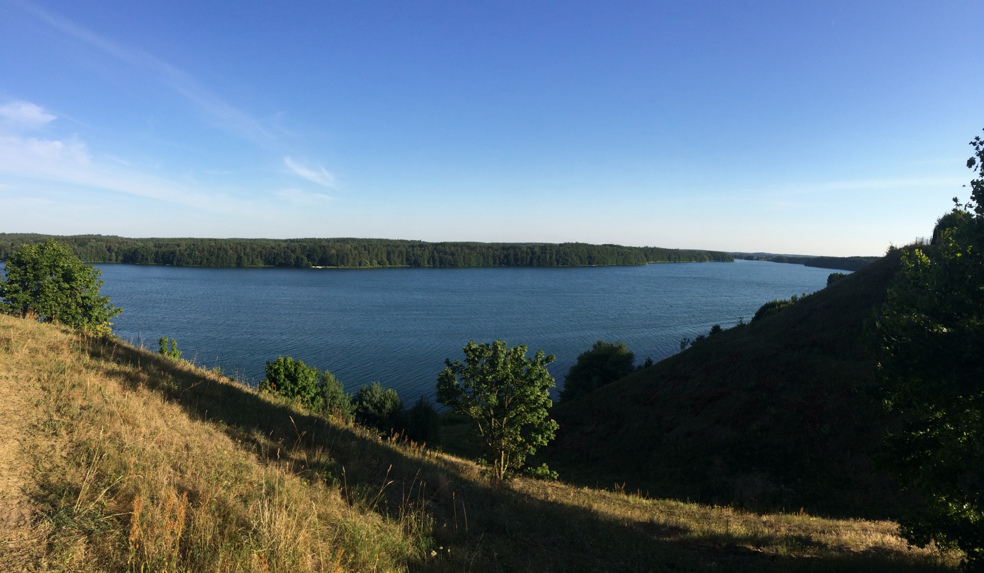 water hills calm free photo