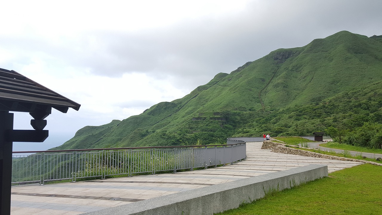 jinguashih landscape the ramp lifts free photo