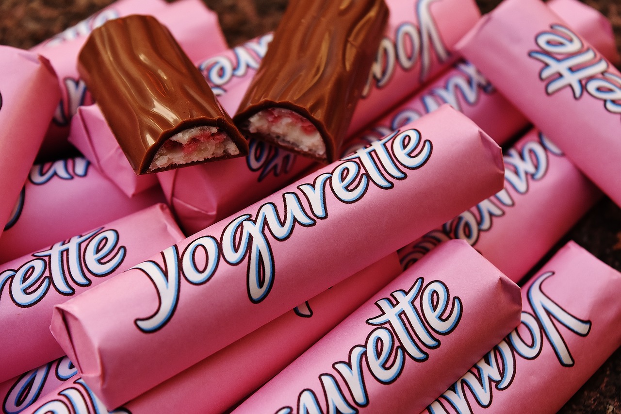 jogurette candy bar chocolate free photo