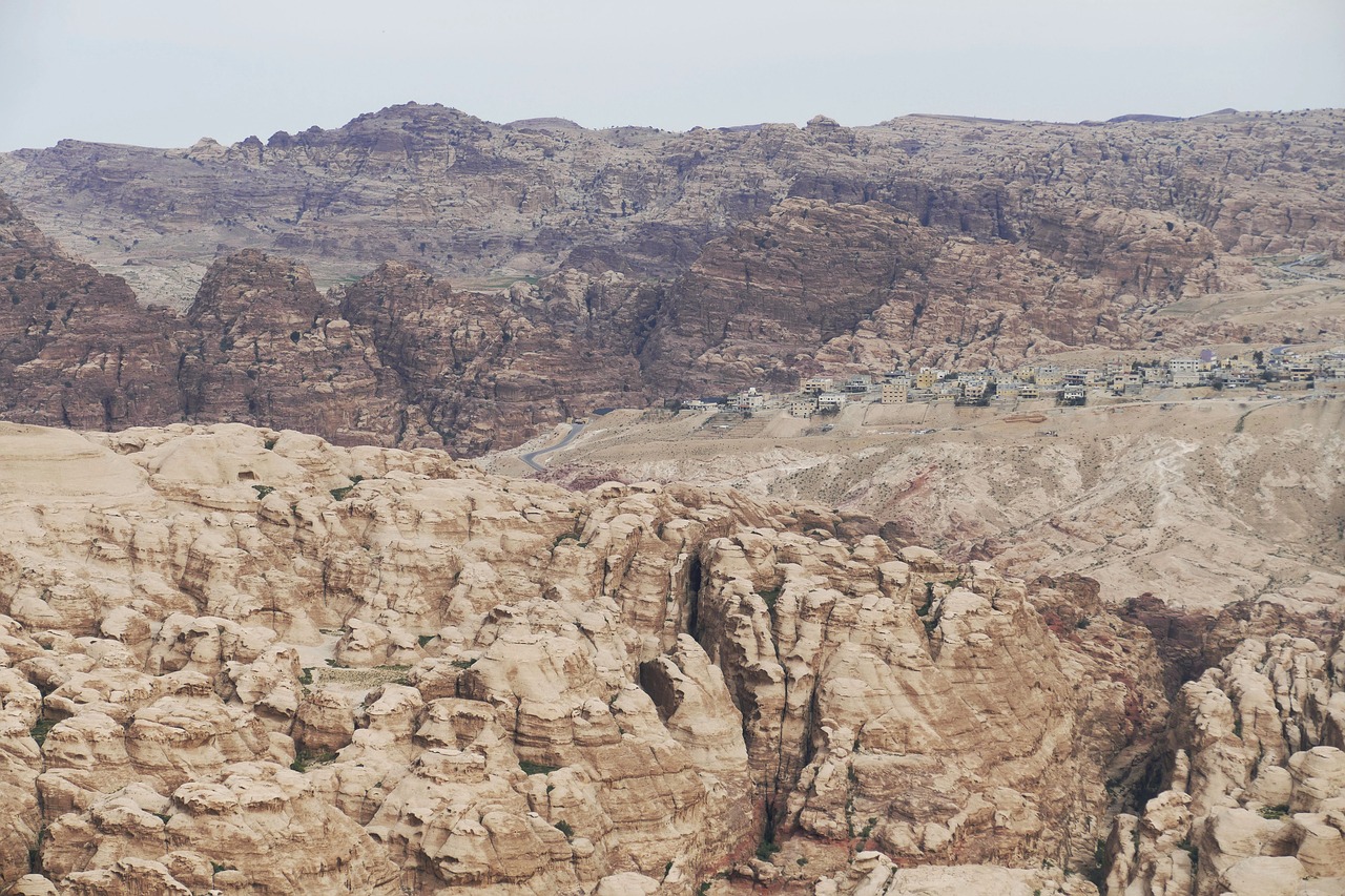 jordan  petra  desert free photo