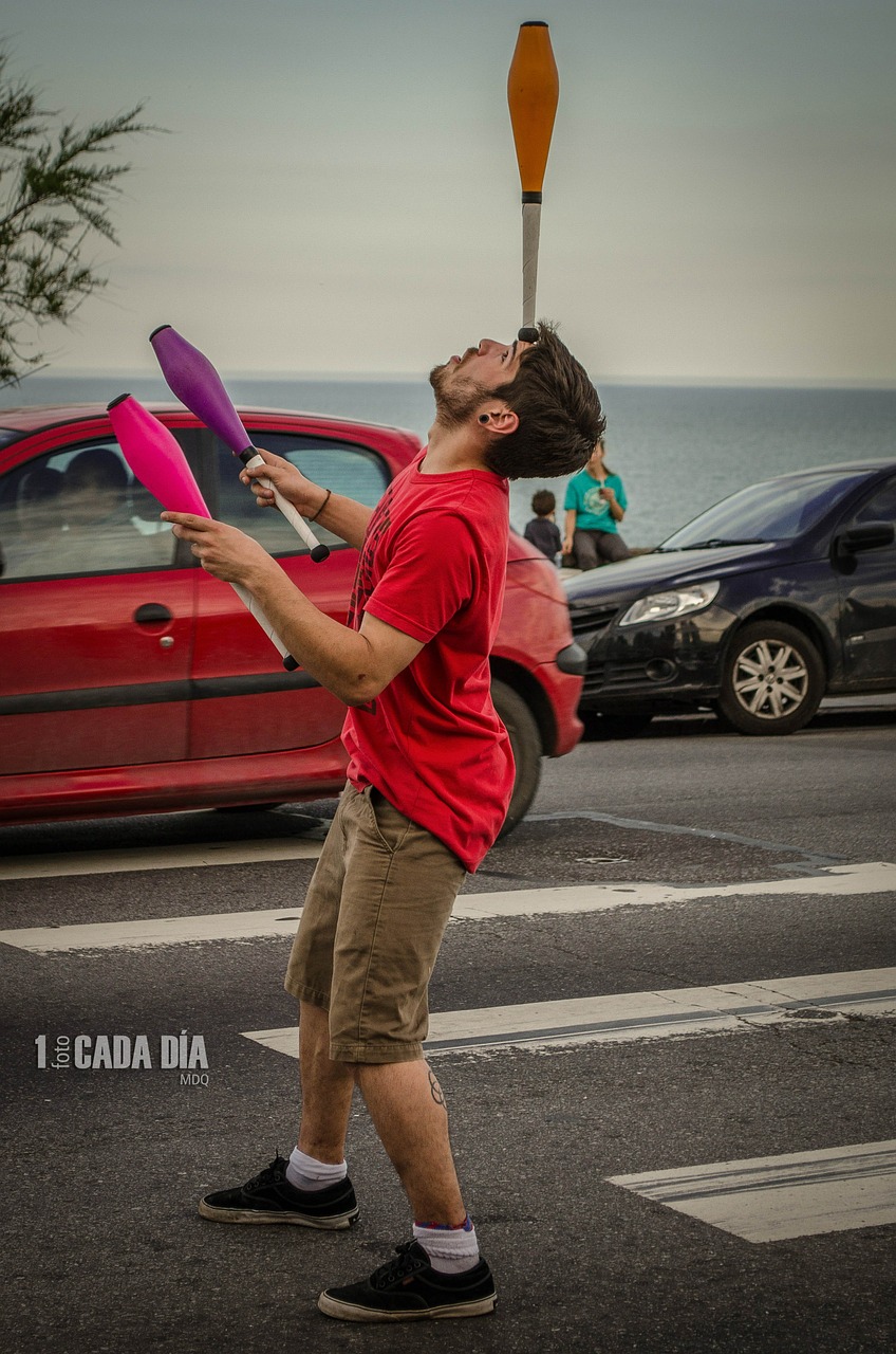 juggler juggling street artist free photo