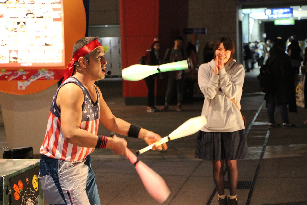 juggling jugglers play free photo