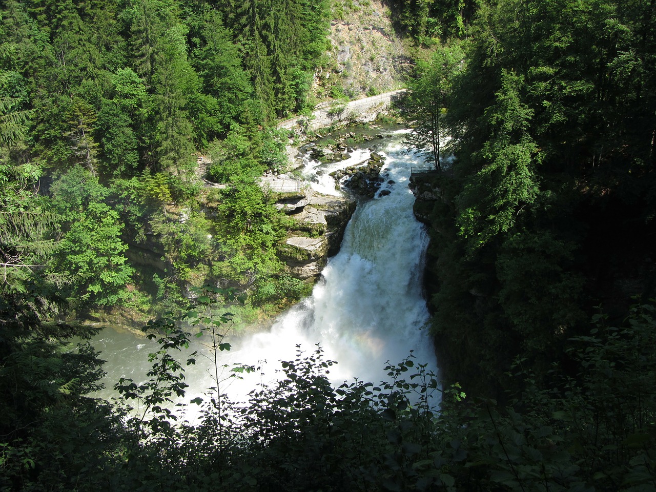 jump of the doubs border france free photo