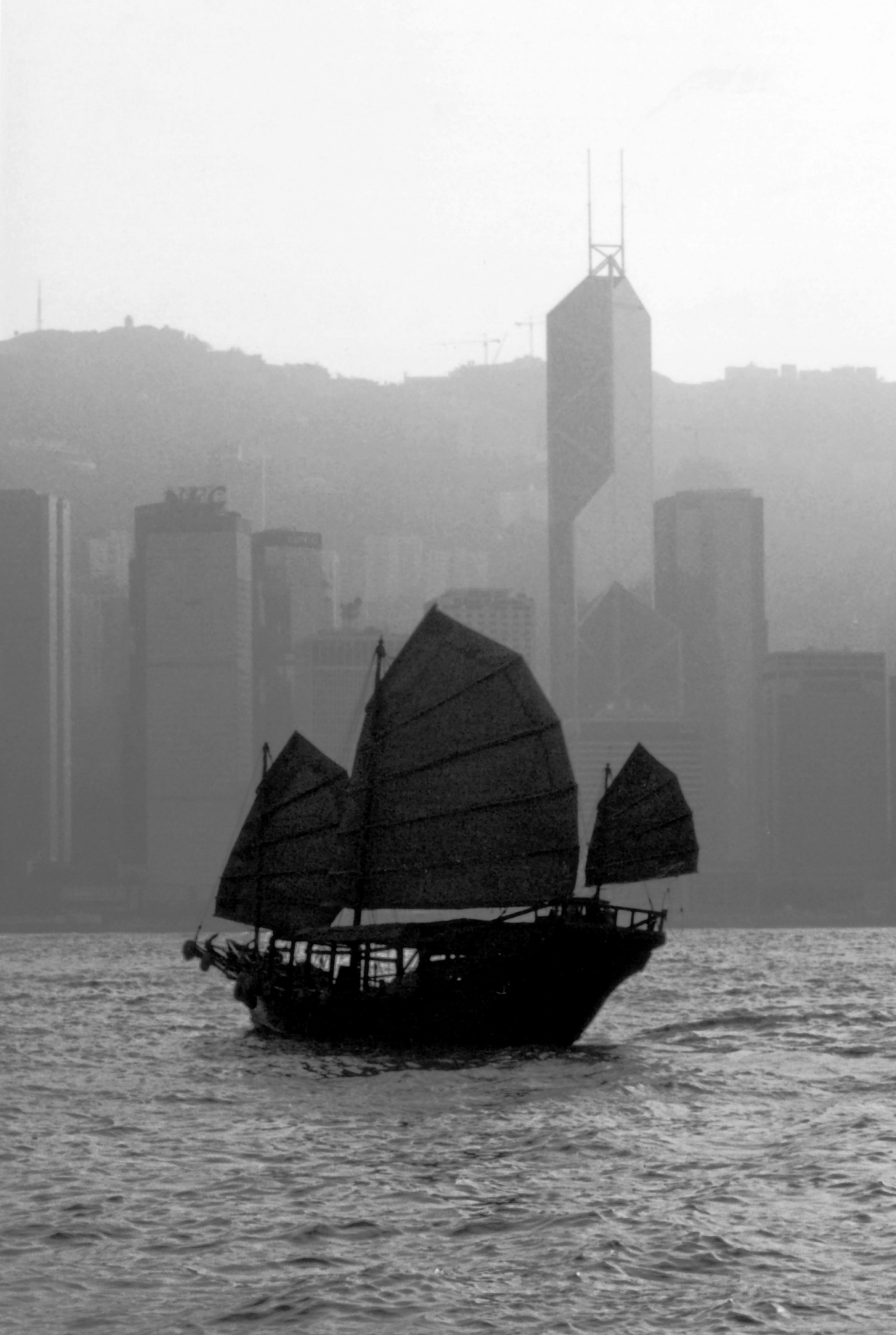 chinese junk victoria harbour hongkong free photo