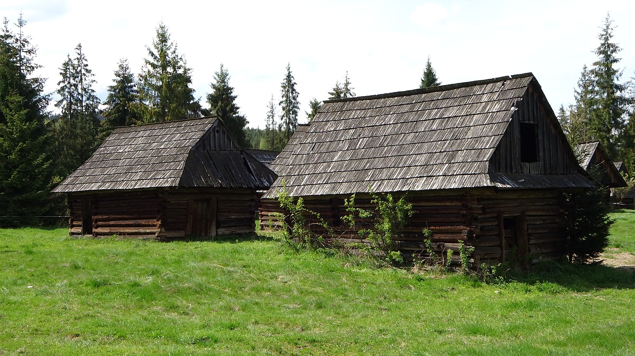 jurgów poland shepherd's shelters free photo