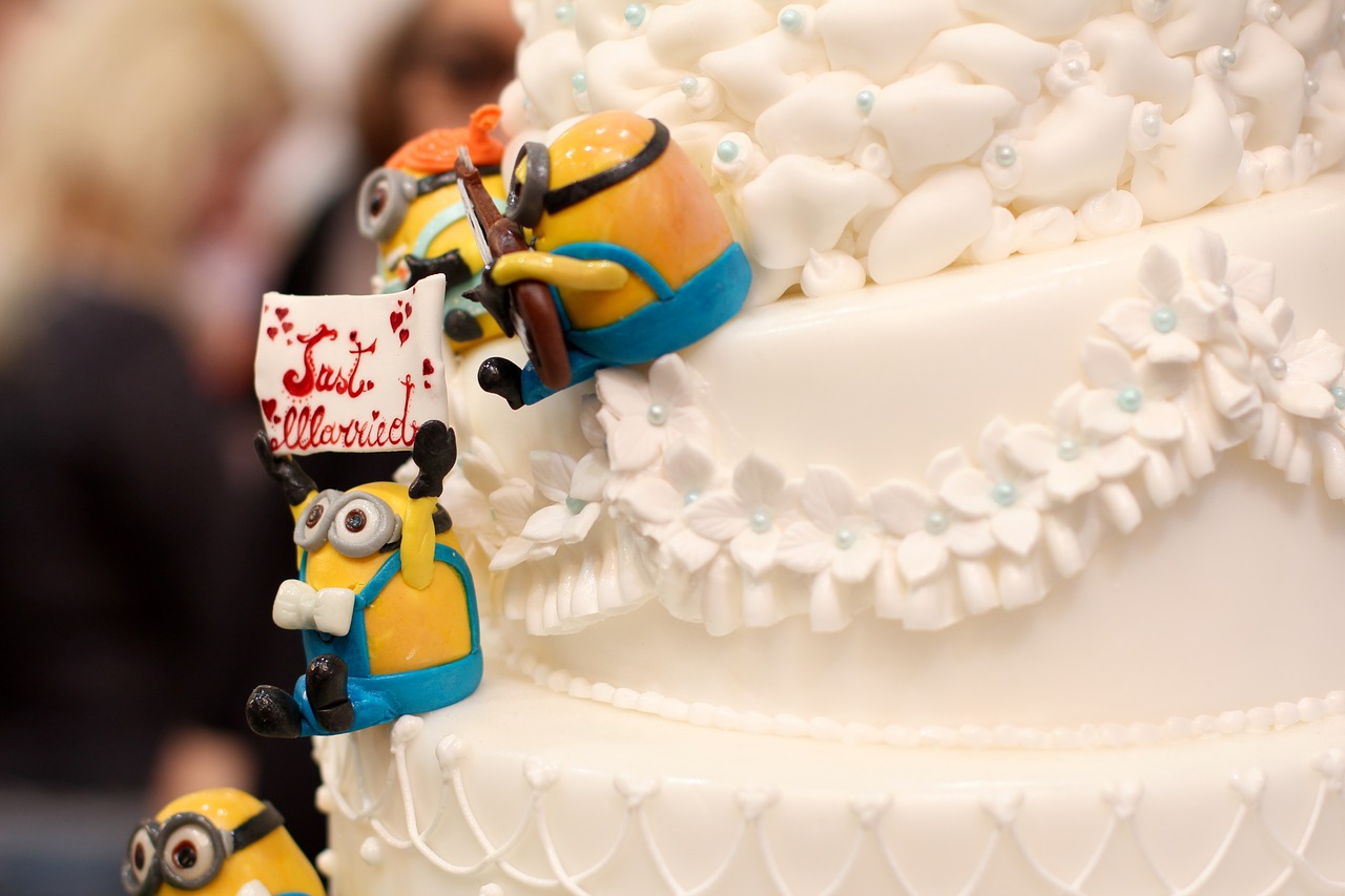 just married minions wedding free photo