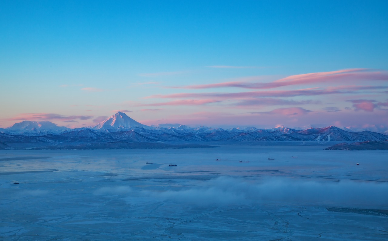 kamchatka  dawn  palette free photo