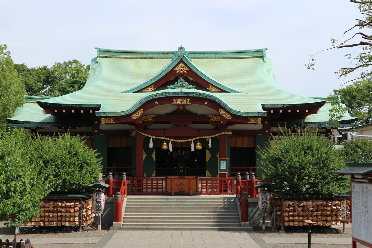 kameido tenjin shrine haiden free photo
