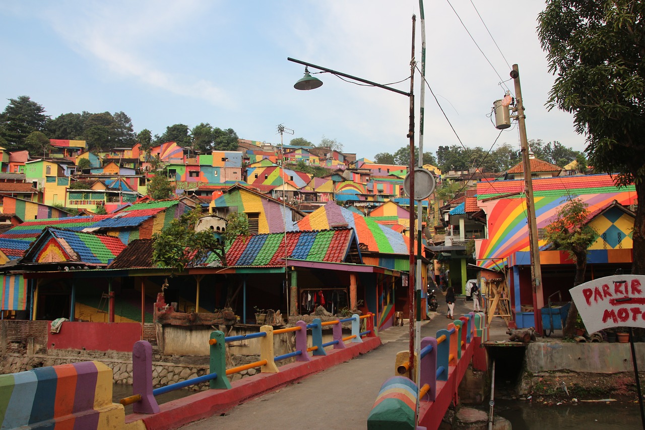 kampung pelangi  rainbow village semarang  indonesia free photo