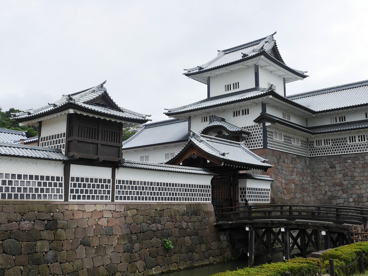 kanazawa castle ishikawa prefecture castle free photo