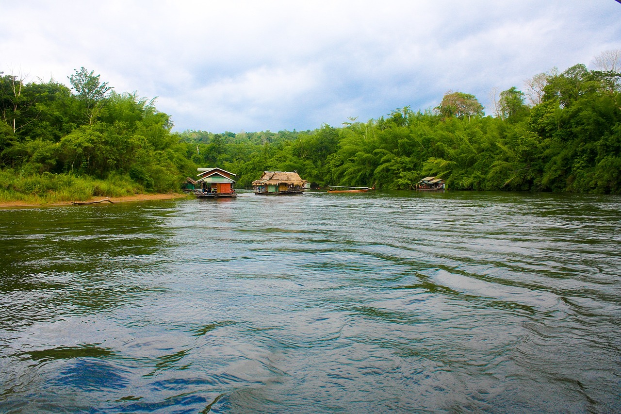 kanchanaburi yok raft free photo