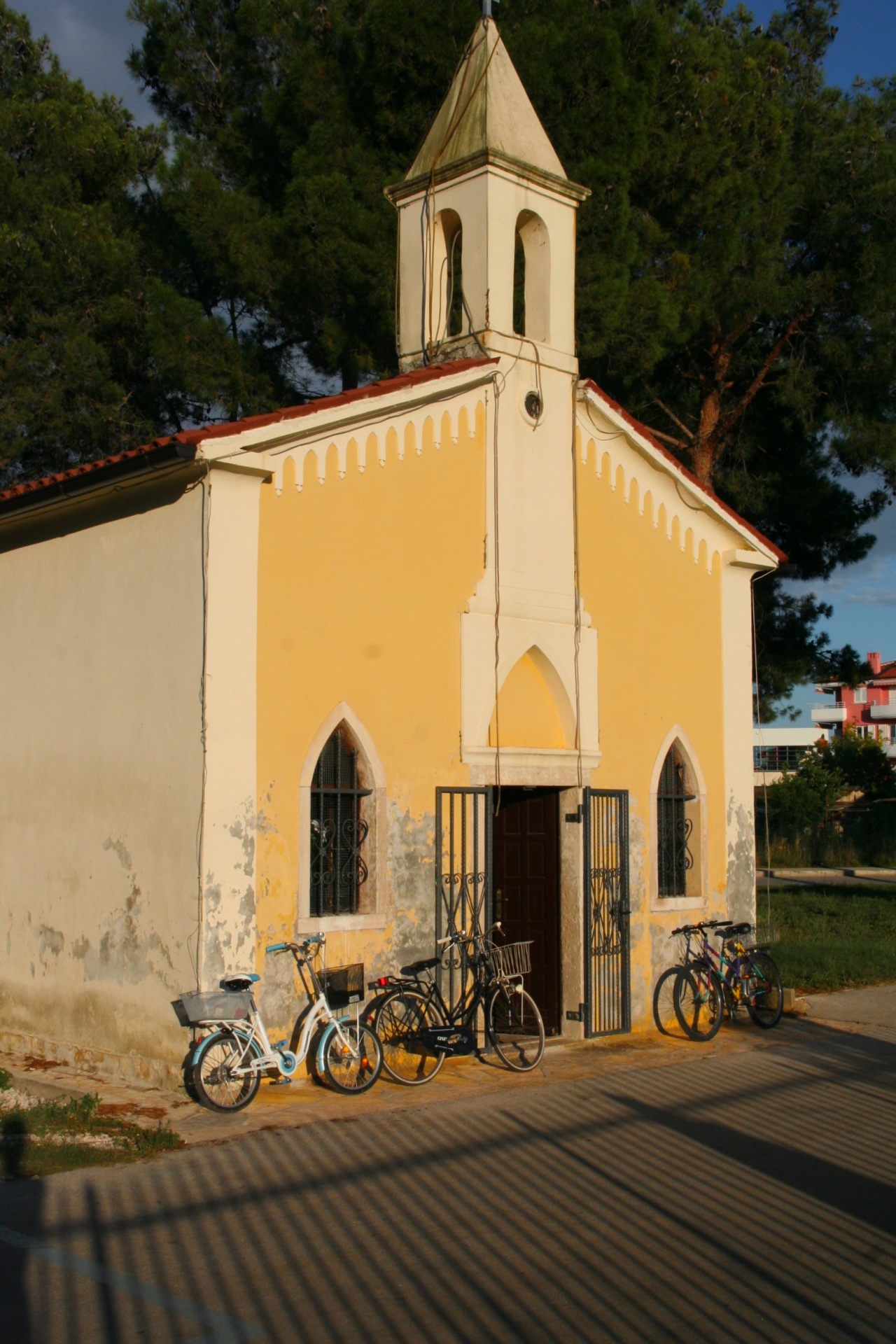 chapel bikes chapel bikes free photo