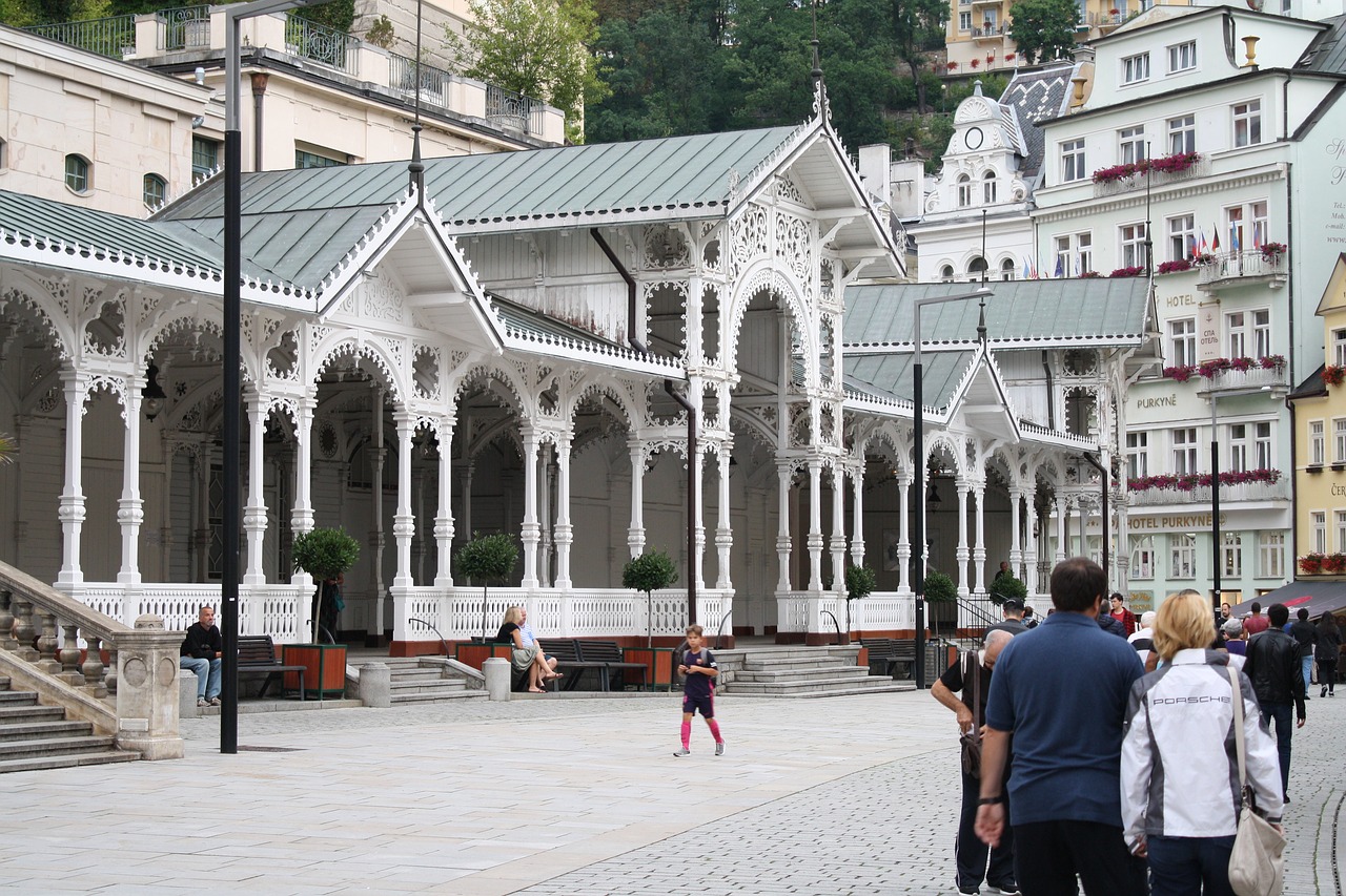 karlovy vary building czech republic free photo