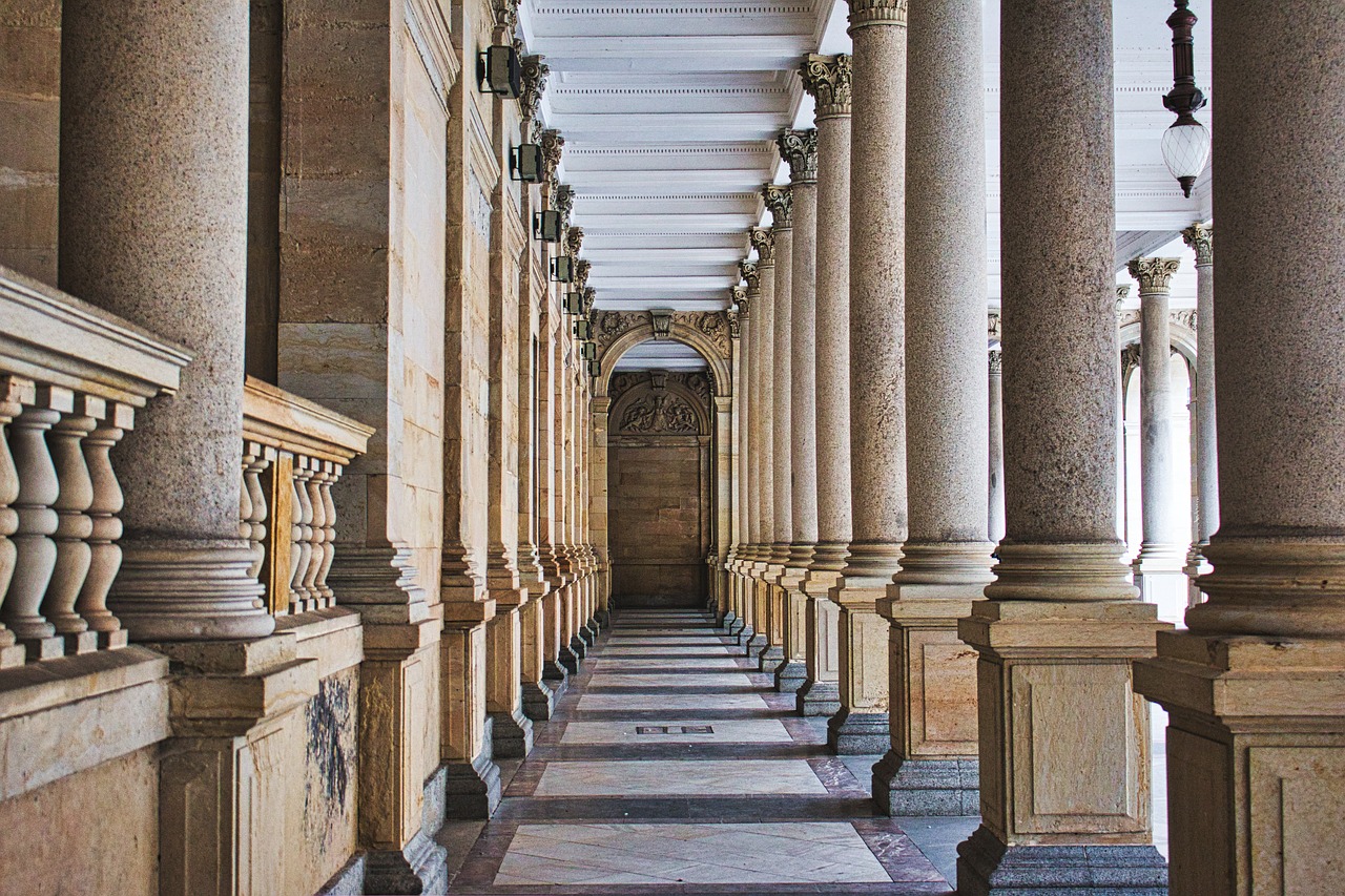 karlovy vary  historically  kurbad free photo