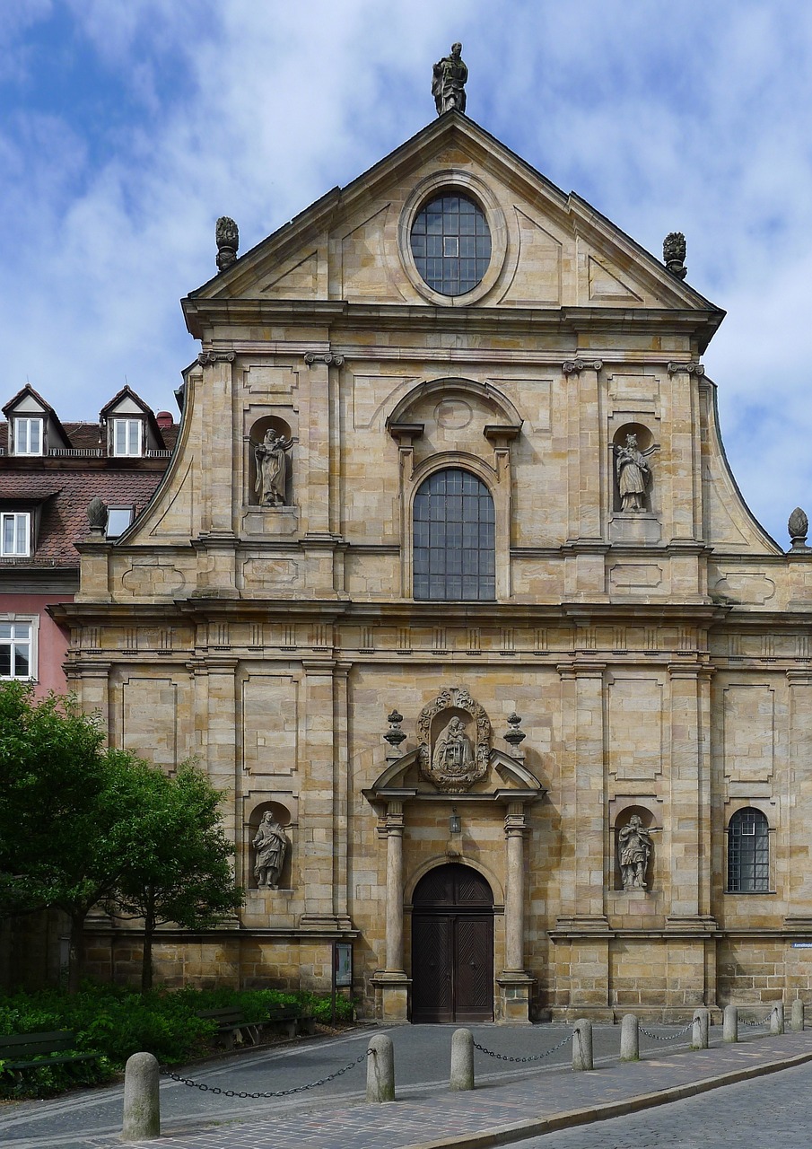 karmelitenkloster bamberg facade free photo