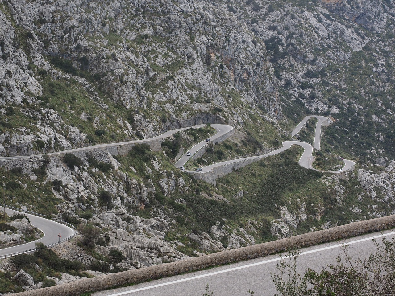 karst area mallorca serra de tramuntana free photo