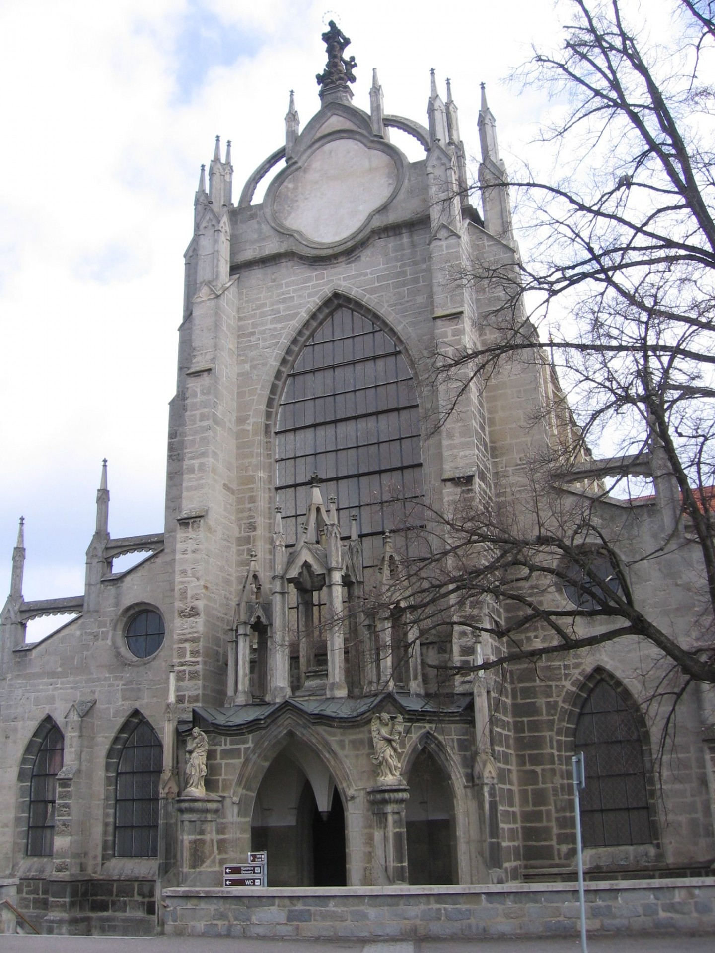 cathedral kutna hora cathedral free pictures free photo