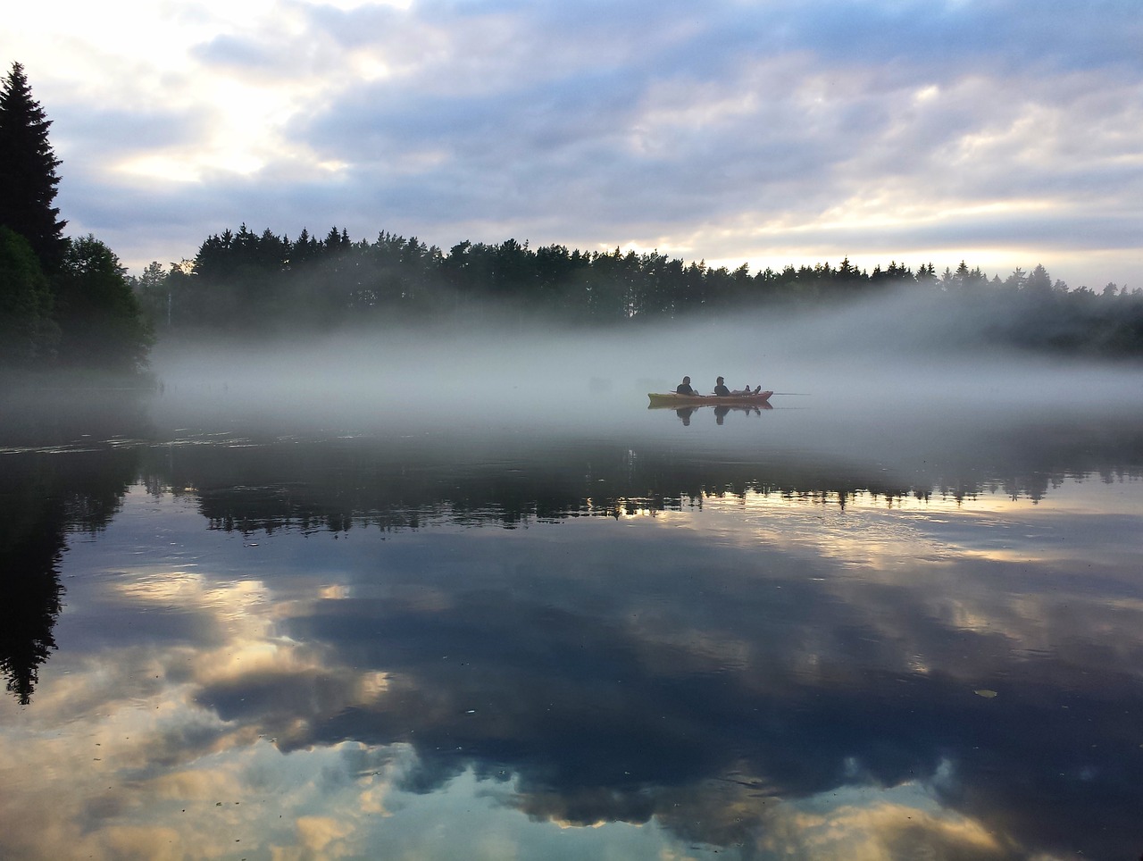 kayak lake nature free photo