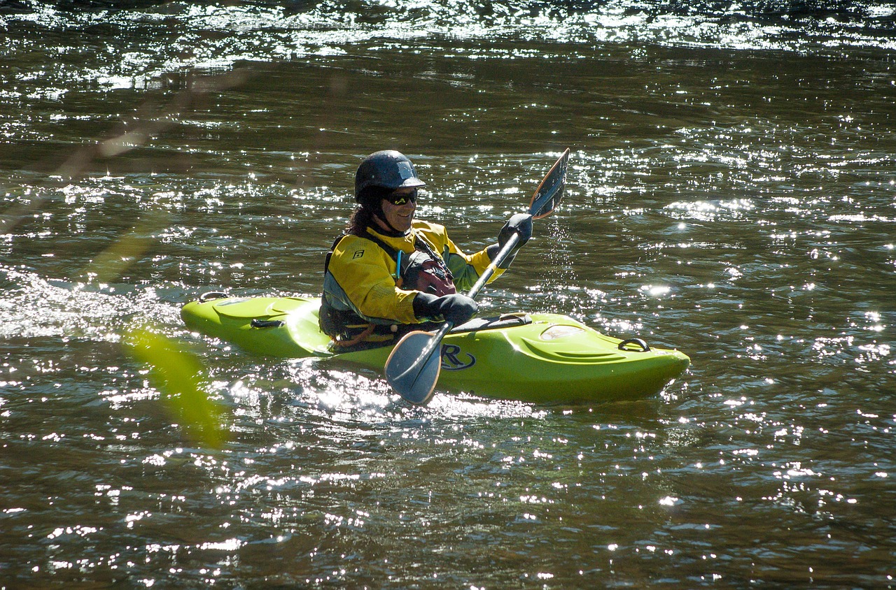 kayak kayaker kayaking free photo