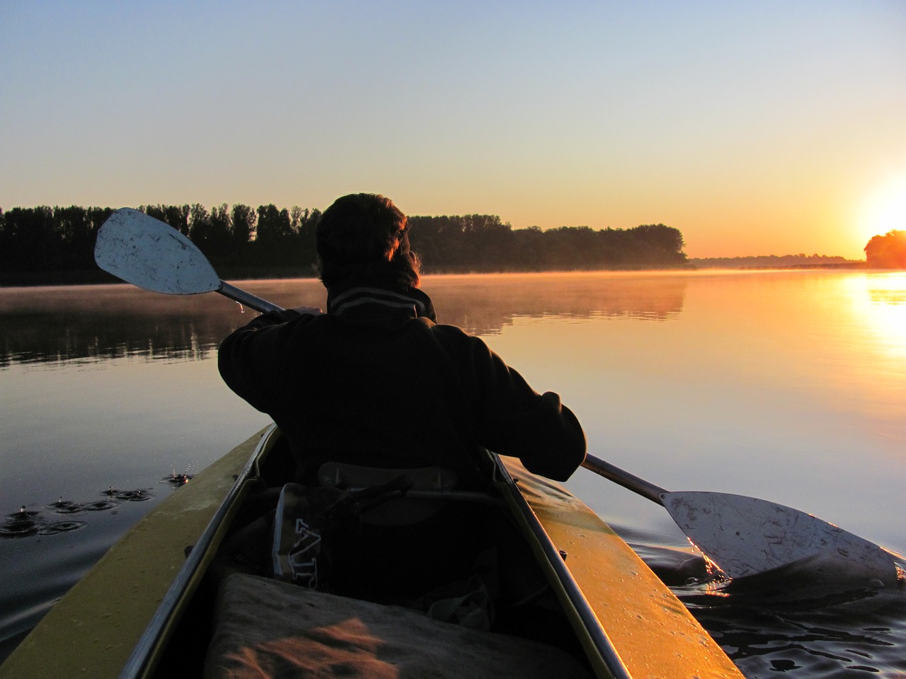 kayak morning sun free photo