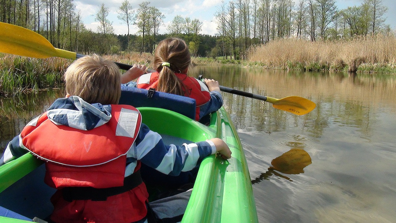 kayak children canoe trip free photo