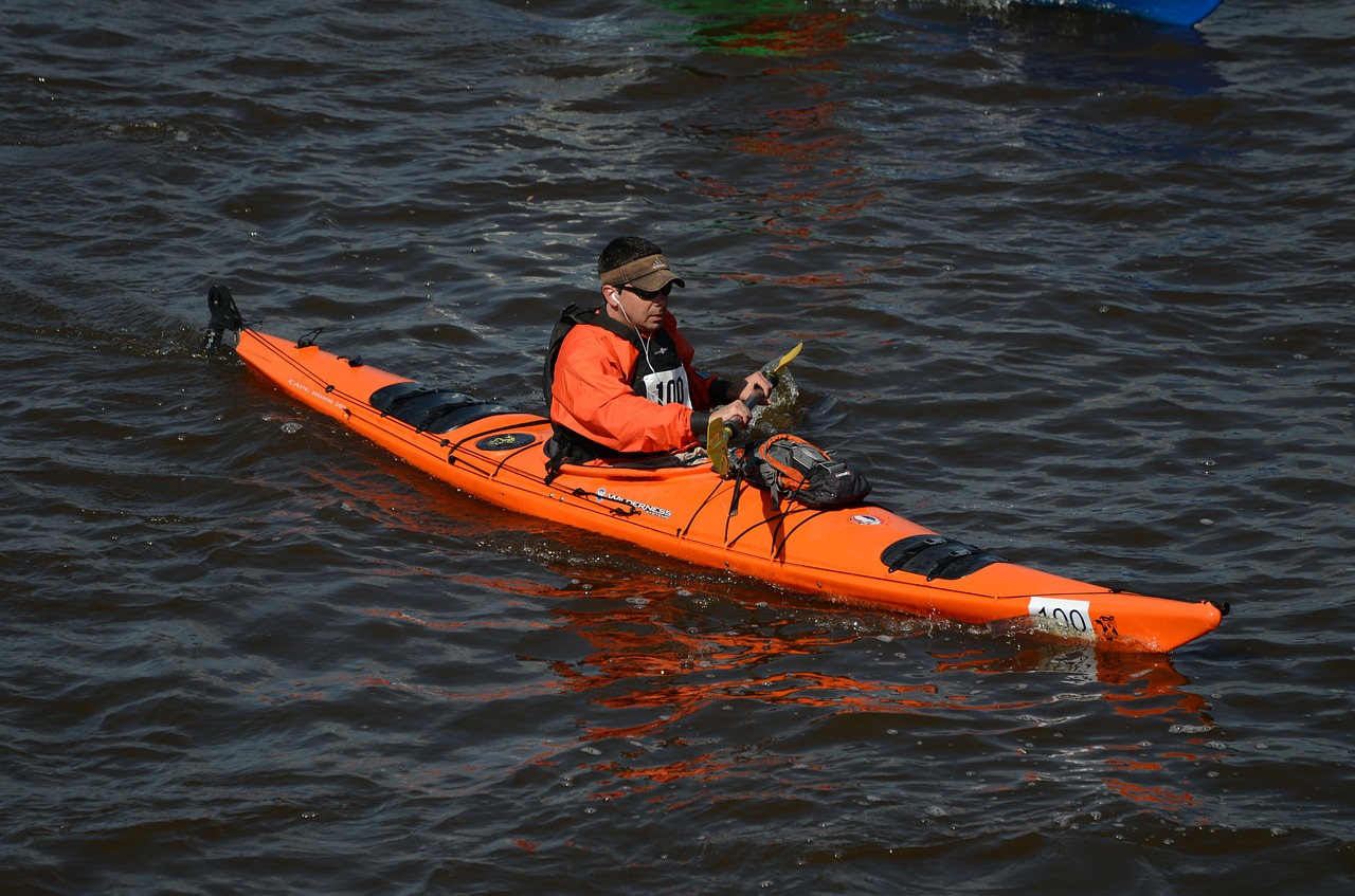 kayak rafting canoe free photo