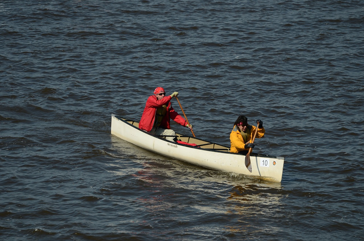 kayak rafting canoe free photo