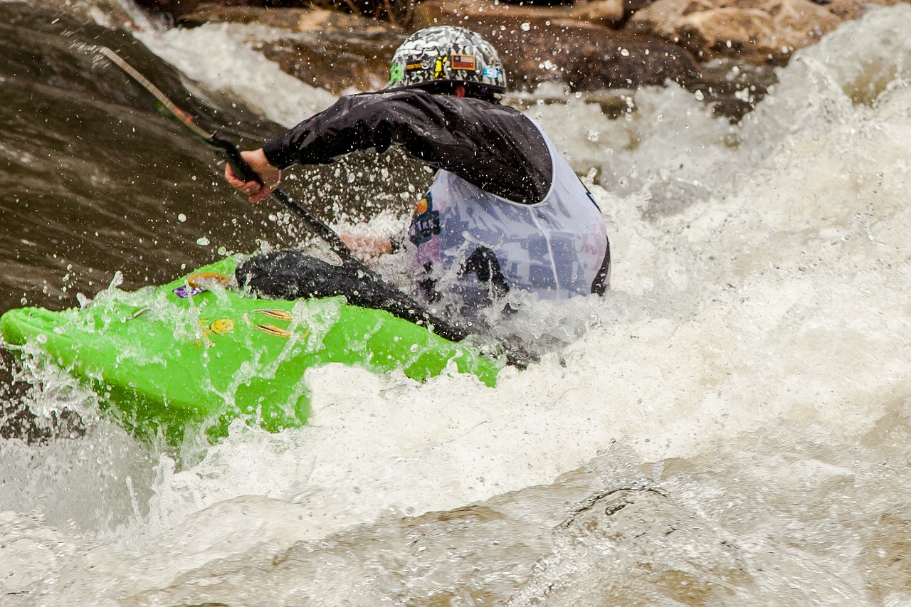 kayak whitewater action free photo