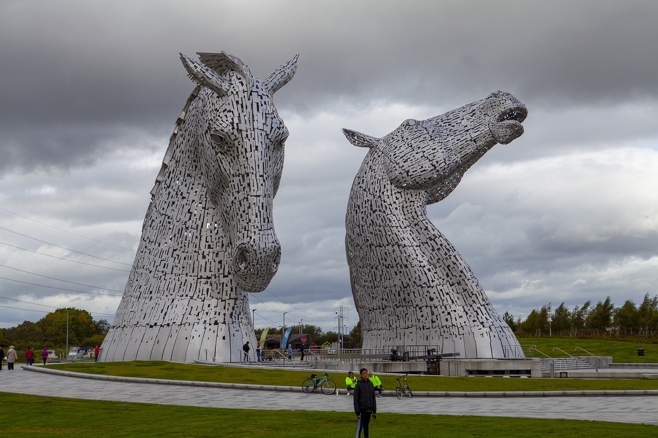 kelpies  scotland  uk free photo