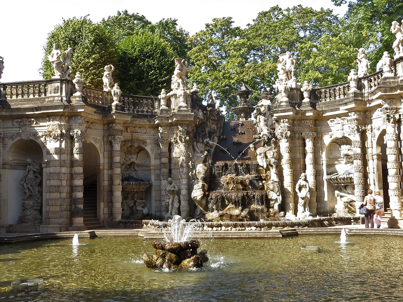 kennel dresden fountain free photo