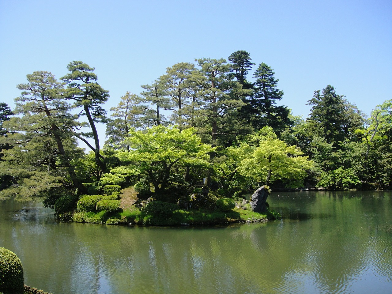 kenrokuen park jin ze japan free photo