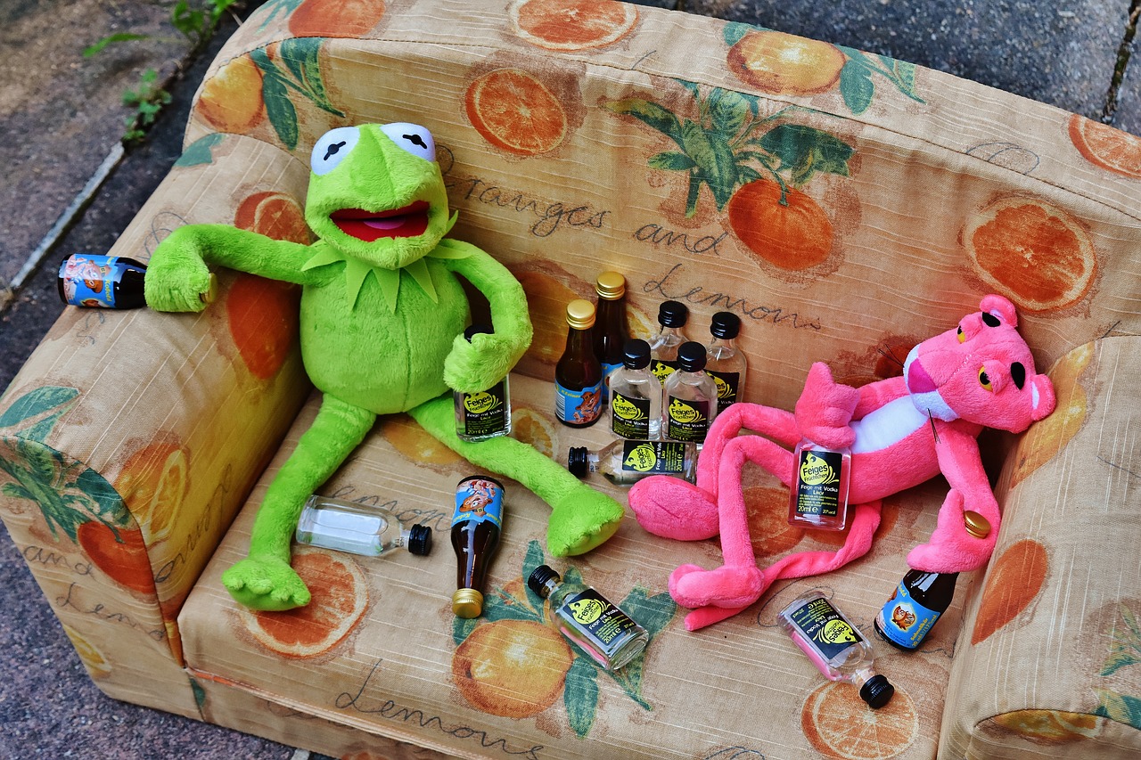 kermit the pink panther friends free photo