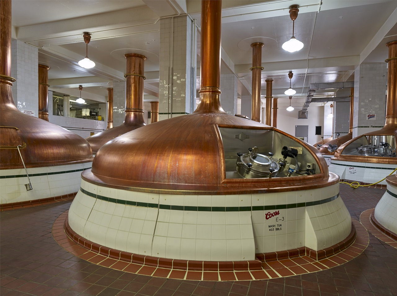 kettles  beer  brew house free photo