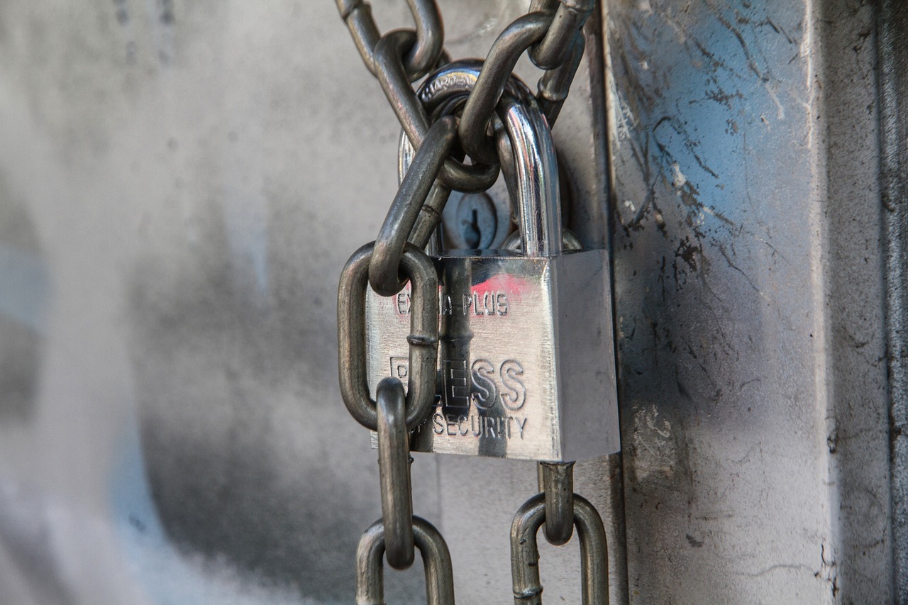 key lock chain free photo