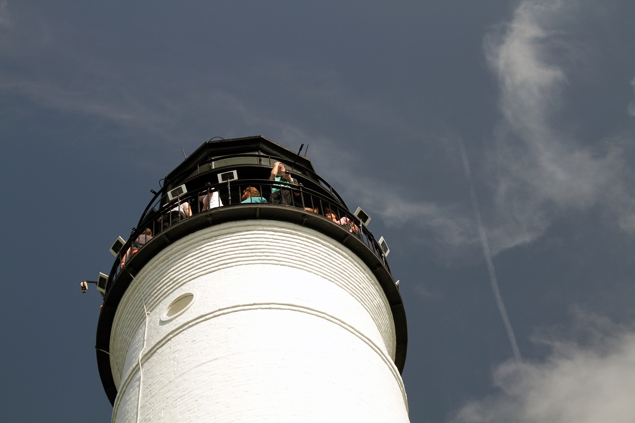 key west  lighthouse  structure free photo