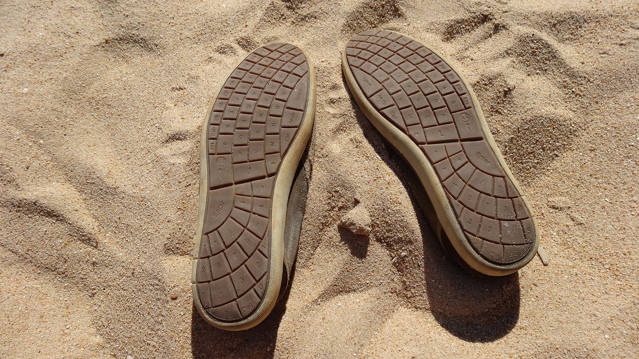 keyboard shoes sand free photo