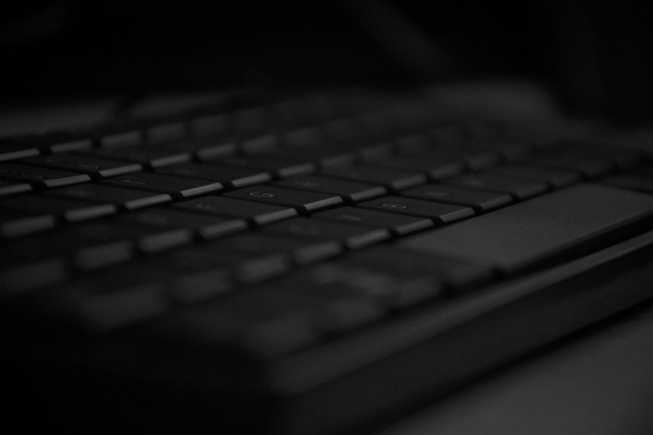 download-free-photo-of-keyboard-black-computer-accessories-space-bar