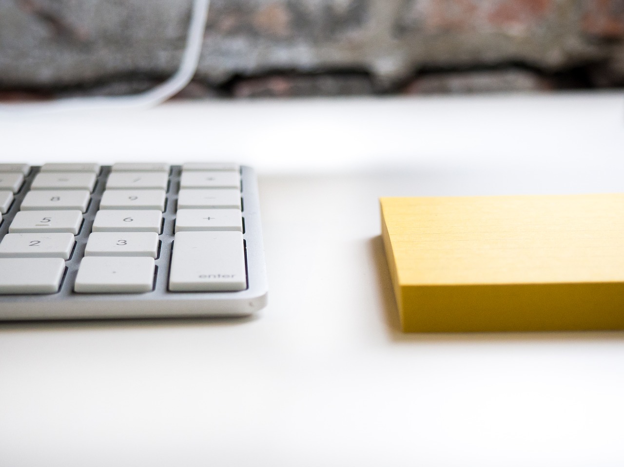 keyboard office desk free photo