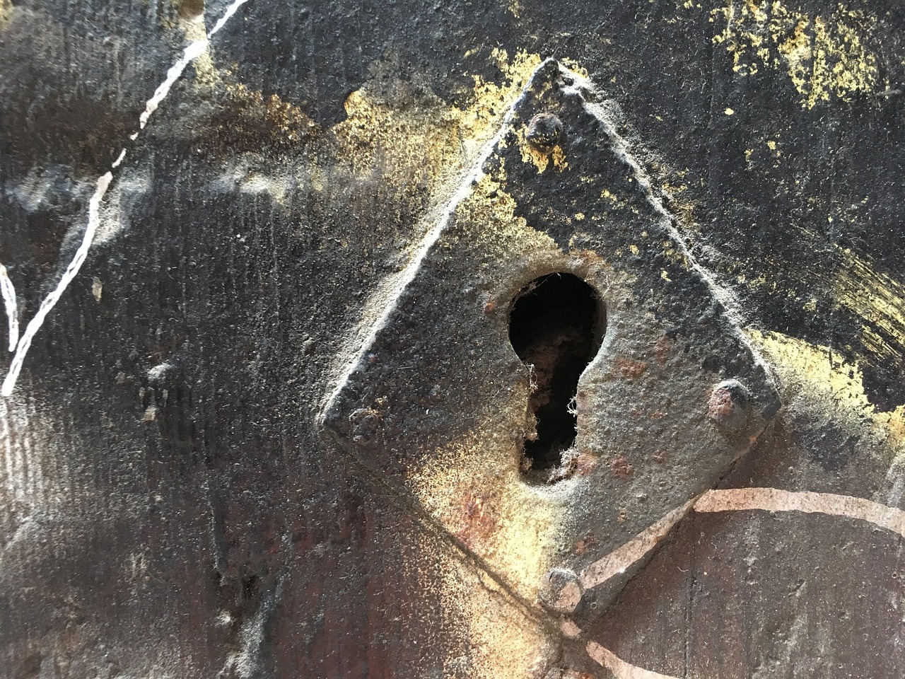 keyhole old keyhole key hole in the steel free photo