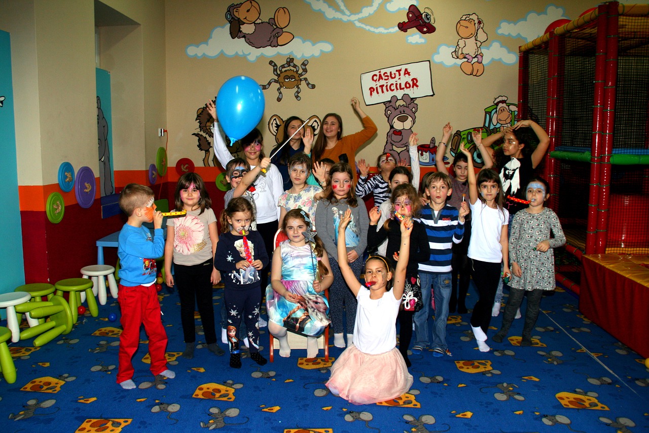 kids party joy free photo