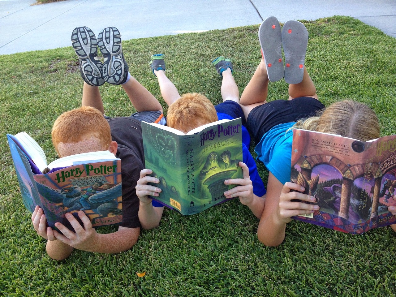 kids reading book free photo