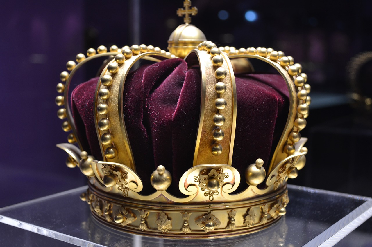 king crown history free photo